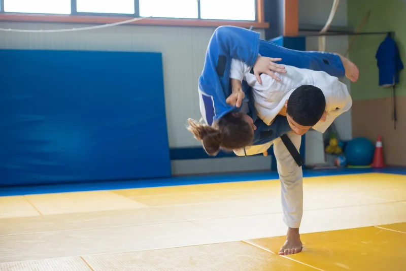 Judo tricolore : l'art secret de jouer avec le calendrier pour briller au bon moment